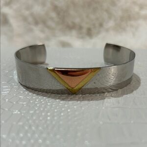 1979 Vintage Sarah Coventry signed Modern Trio Bracelet cuff